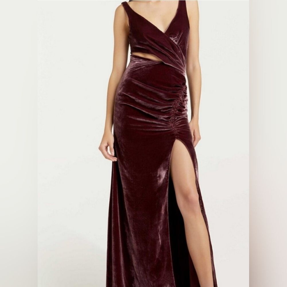 Cinq A Sept Genevive Velvet Cutout Gown Sz 8 - Picture 4 of 10